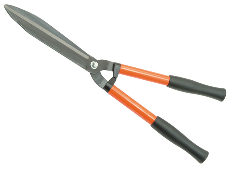Lawn & Hedge Care
